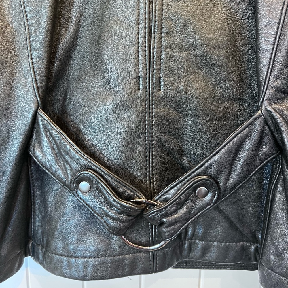 Kenneth Cole Reaction Black Leather Women’s Jacket Sz XL Back Buckle Detail - Picture 6 of 16